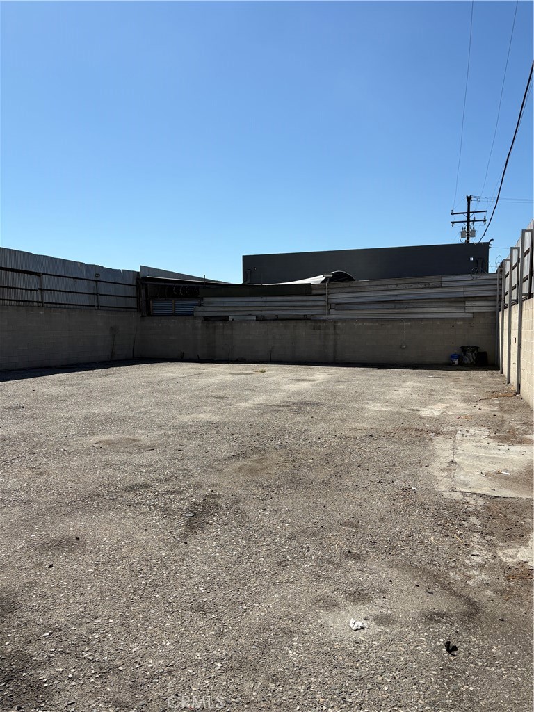 15538 Rosales Property Photo 7