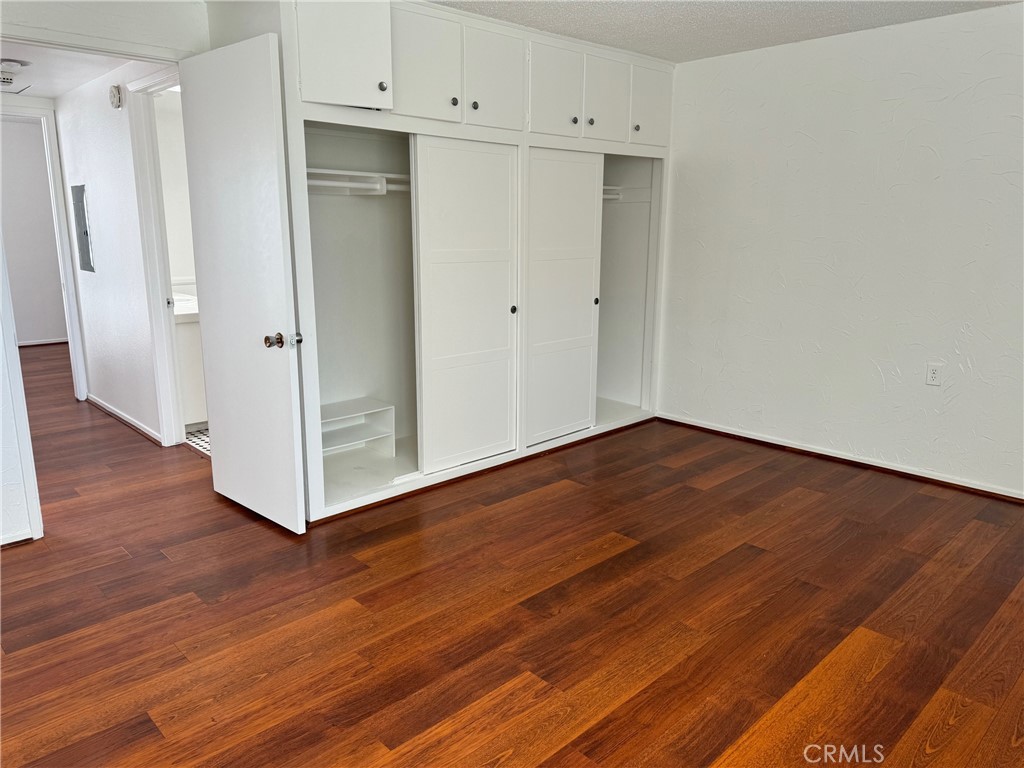 5460 White Oak Property Photo 22
