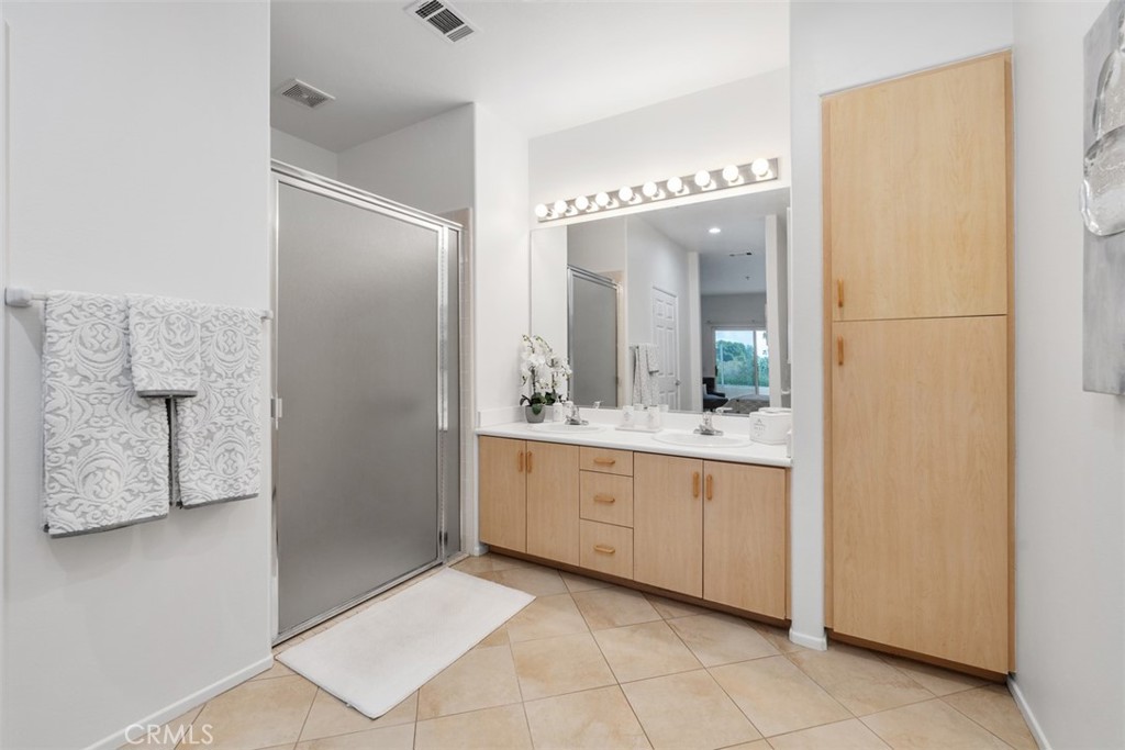 21724 San Leandro Property Photo 12