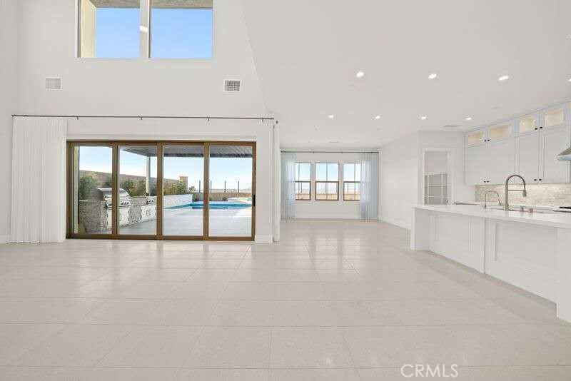 133 Drumbeat Property Photo 7