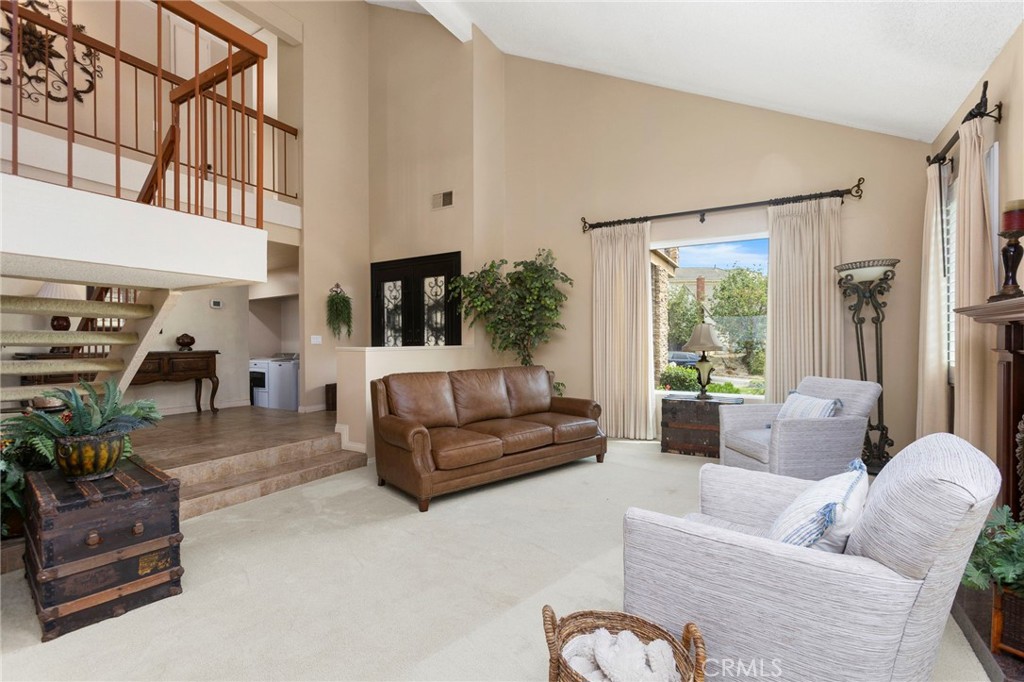 11917 Rustic Hill Property Photo 9