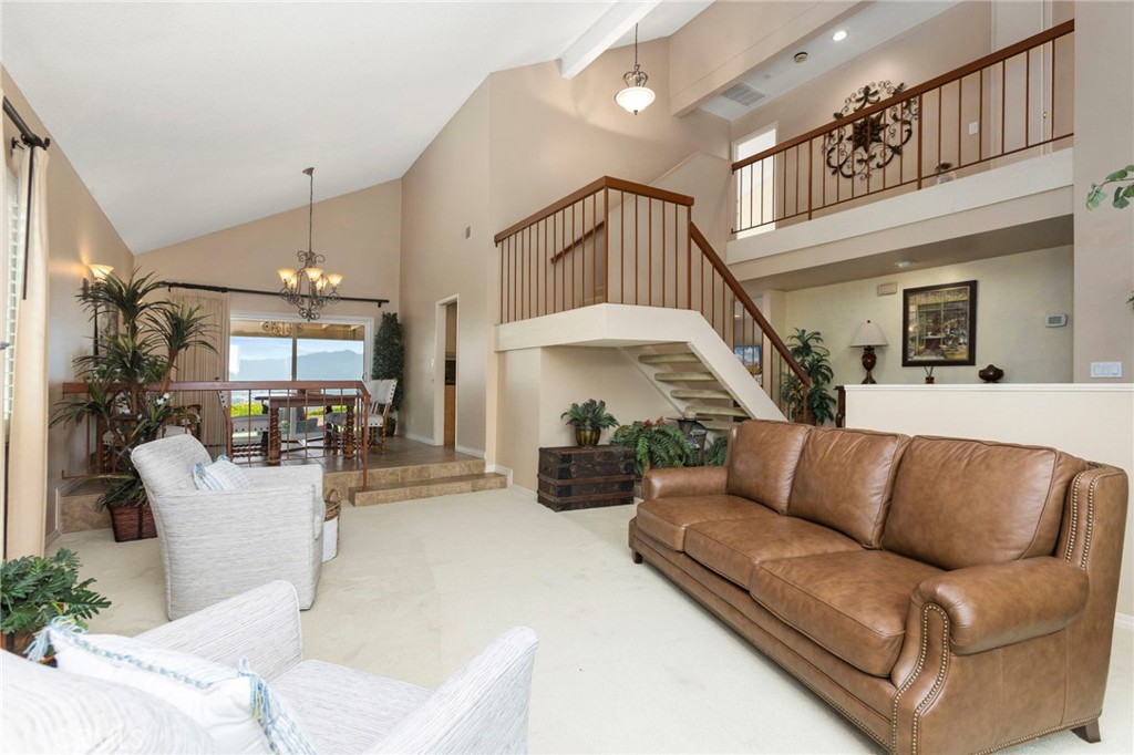 11917 Rustic Hill Property Photo 10