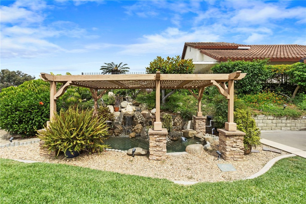 11917 Rustic Hill Property Photo 37