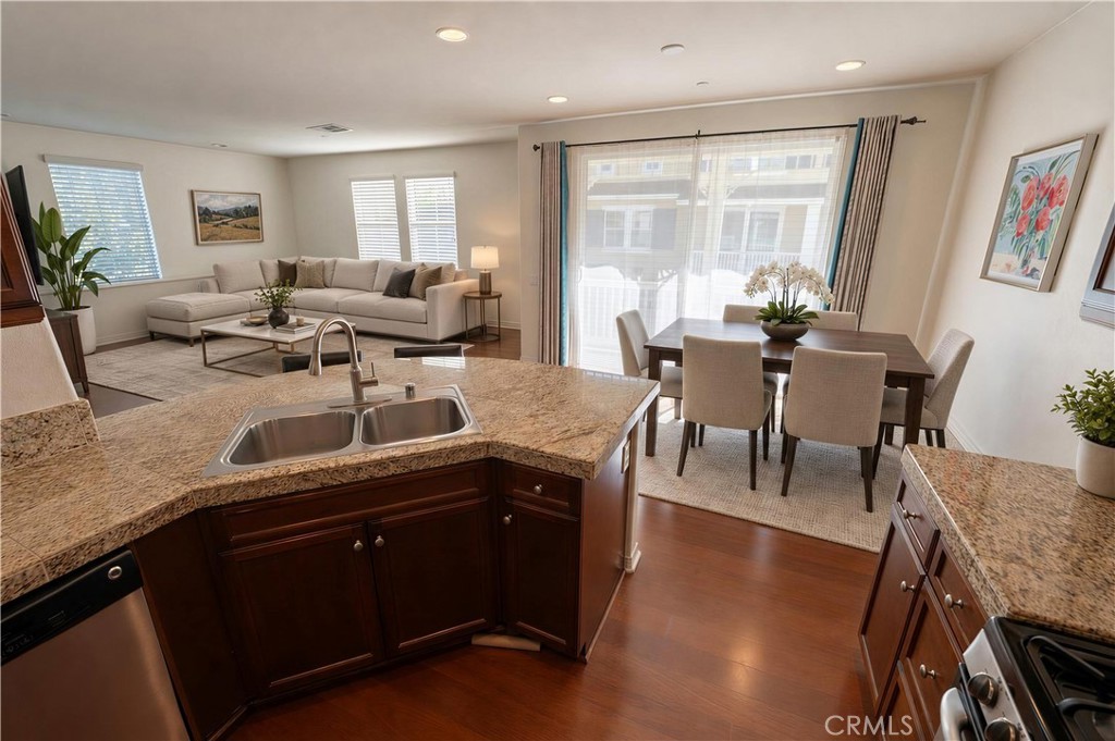 1333 Abelia Property Photo 7