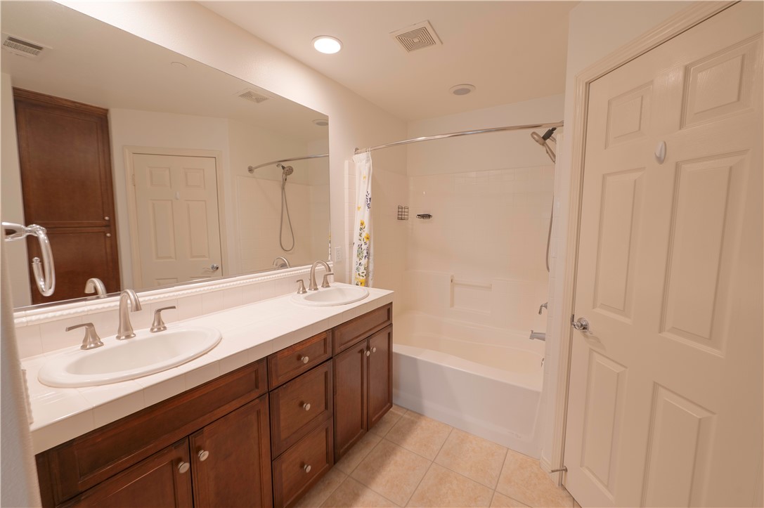 1333 Abelia Property Photo 17