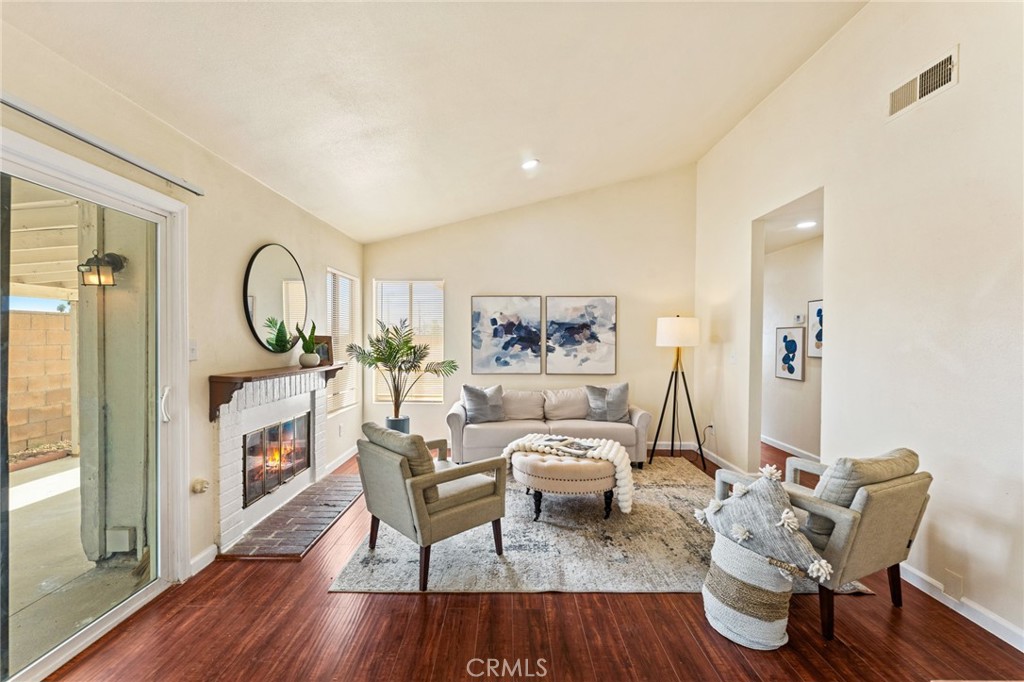 15797 Paine Property Photo 4