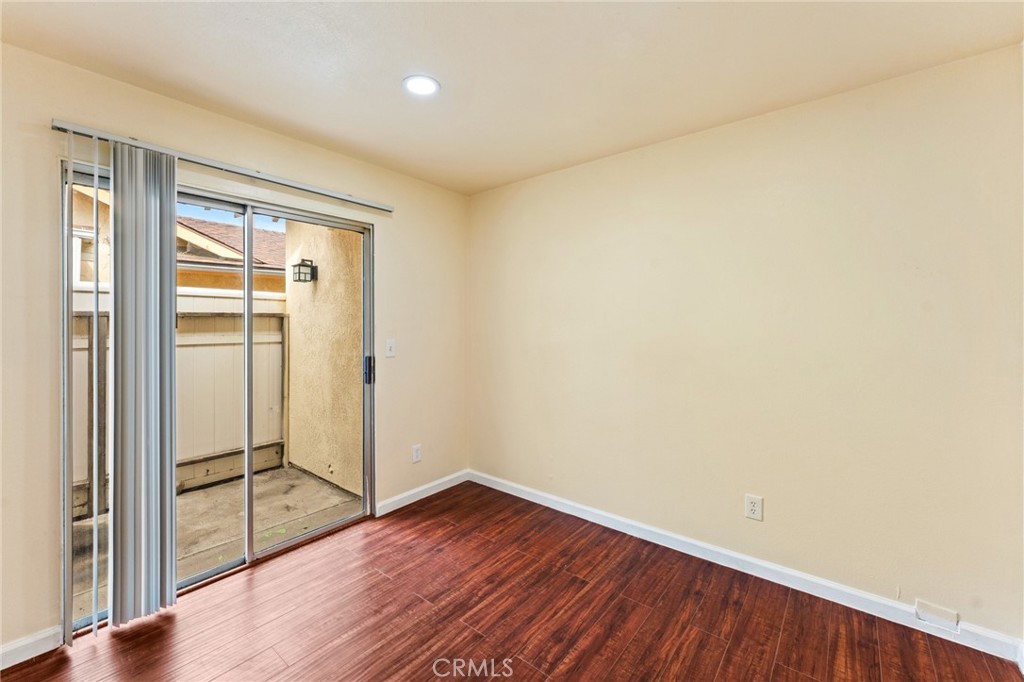 15797 Paine Property Photo 18