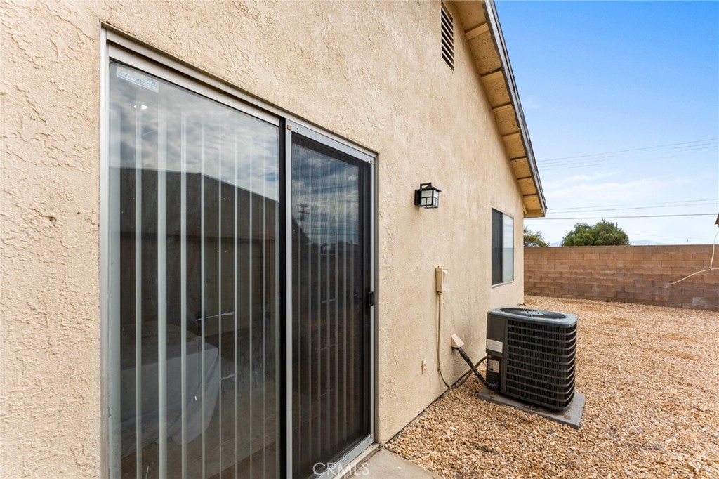15797 Paine Property Photo 32