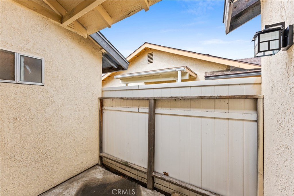 15797 Paine Property Photo 37