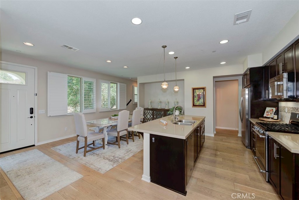 71 Adelfa Property Photo 13