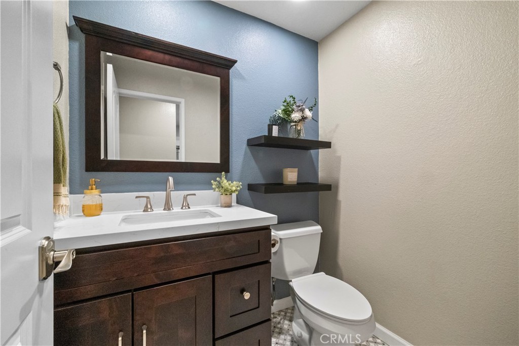 766 S Langtree Property Photo 14