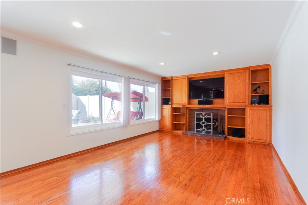 25362 Juniper Property Photo 6