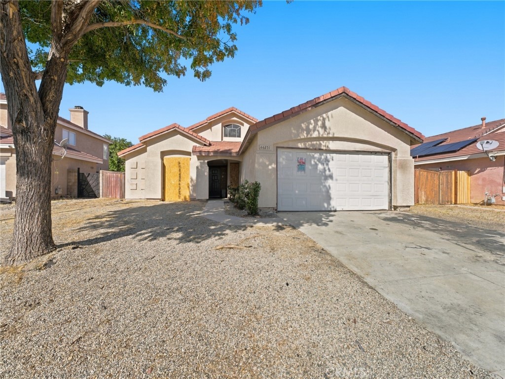 44251 Tahoe Way Property Photo 1