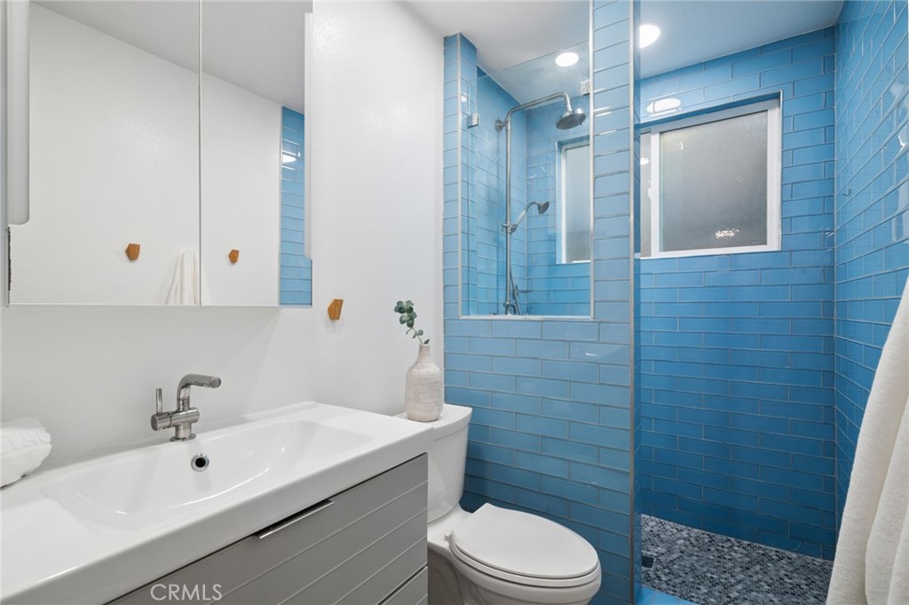 25182 Stockport Property Photo 33