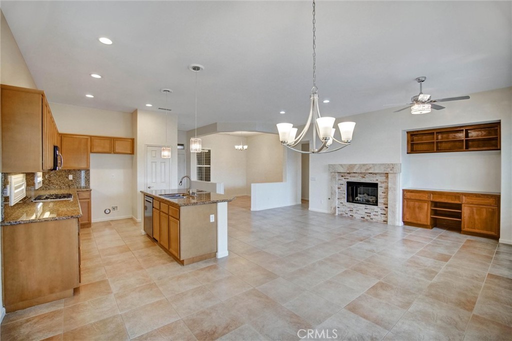 23906 Boulder Oaks Property Photo 15