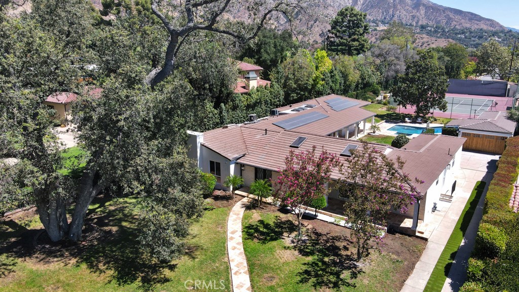 1914 Midlothian Drive Property Photo 2