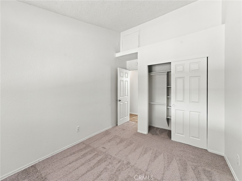 37620 Robin Lane Property Photo 16