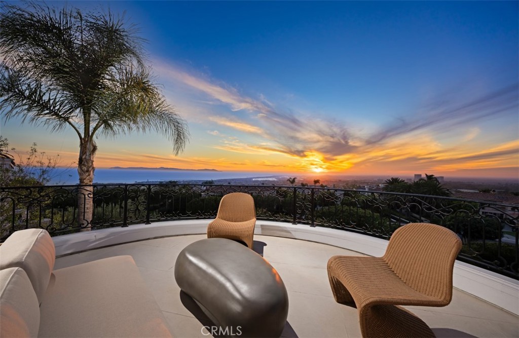 5 Sailview Property Photo 3