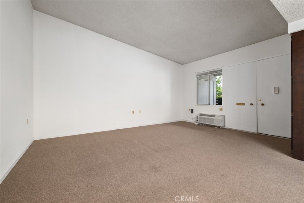 759 Calle Aragon S C Property Photo 5