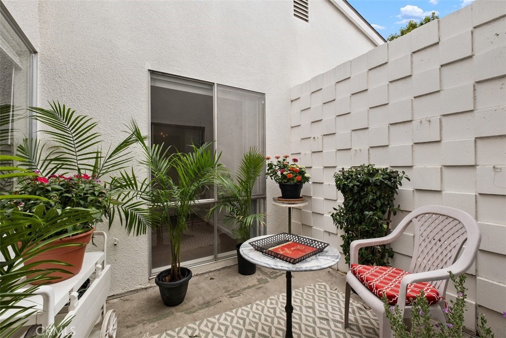 759 Calle Aragon S C Property Photo 7