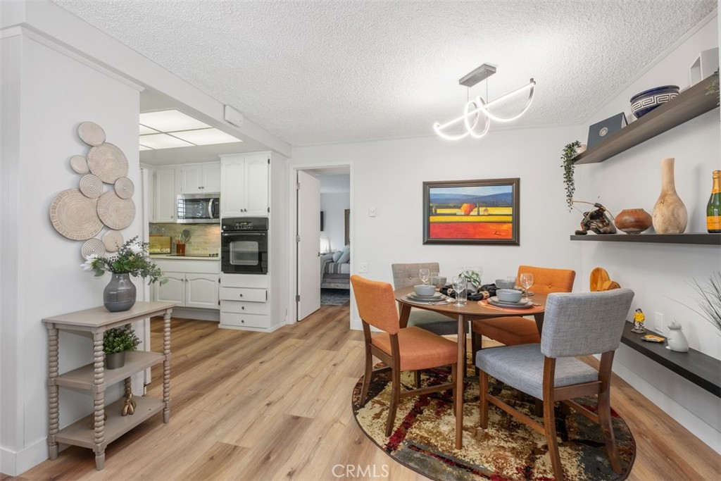 784 S Via Los Altos N Property Photo 4