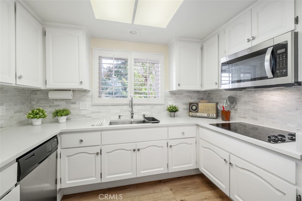 784 S Via Los Altos N Property Photo 6