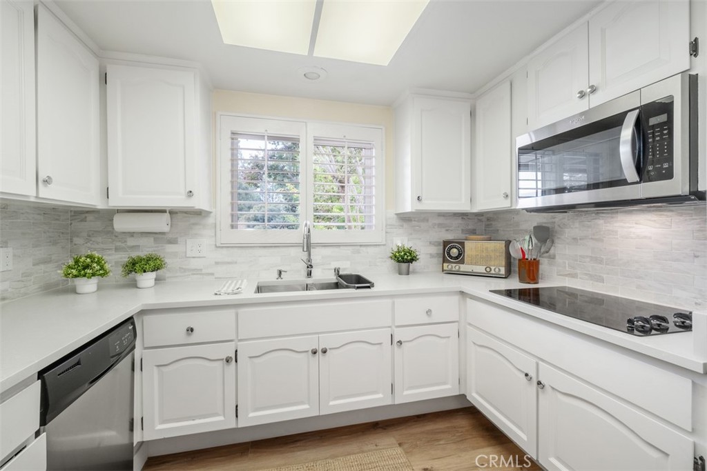 784 S Via Los Altos N Property Photo 6