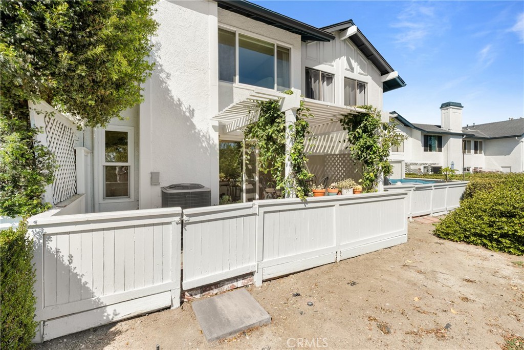 25556 Paseo La Vista Property Photo 14