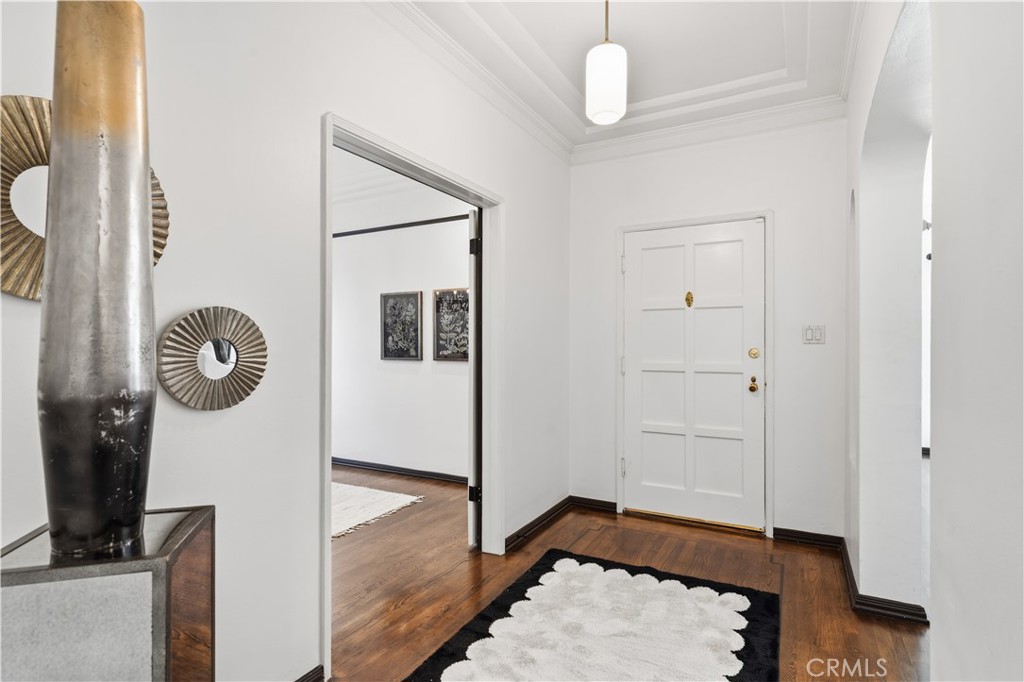 6237 And 6239 W 6th Street Property Photo 10