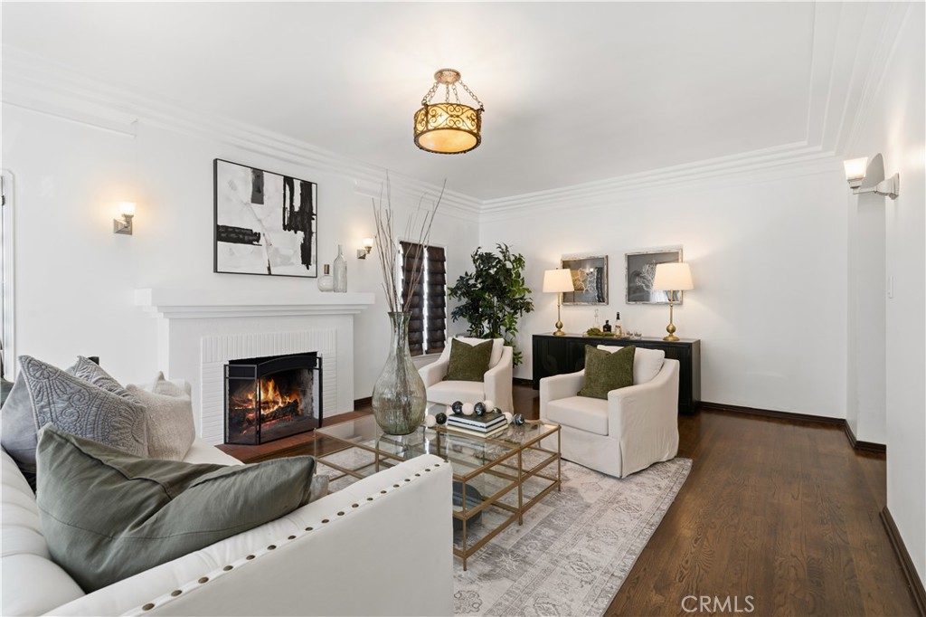 6237 And 6239 W 6th Street Property Photo 13