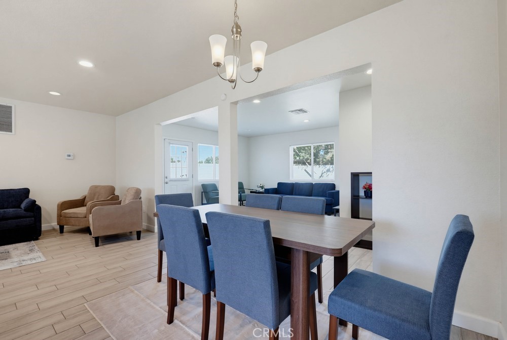 1403 E Florida Property Photo 18