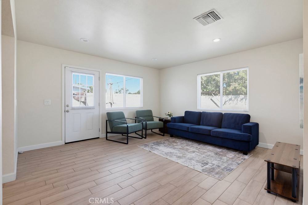 1403 E Florida Property Photo 24