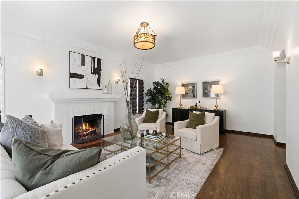 6237 And 6239 W 6th Street Property Photo 13