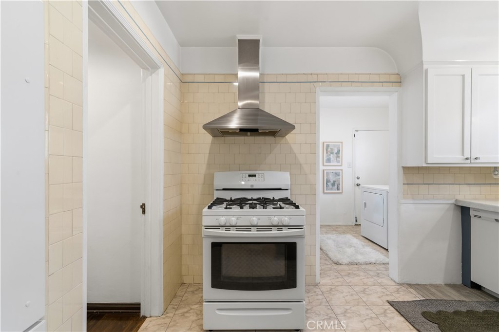 6237 And 6239 W 6th Street Property Photo 25