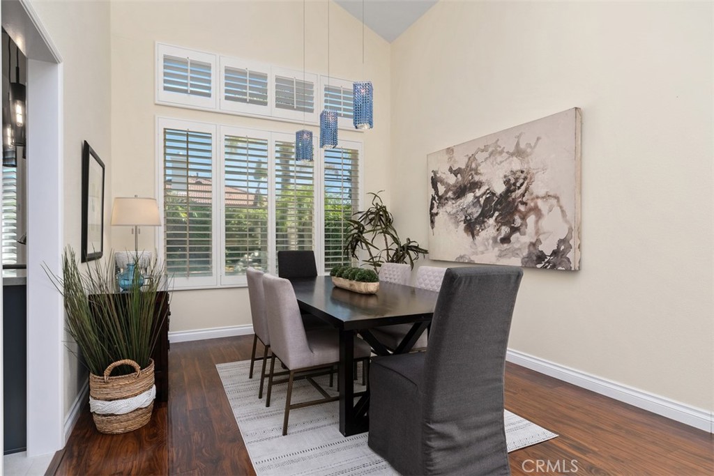 61 Hawk Hill Property Photo 4