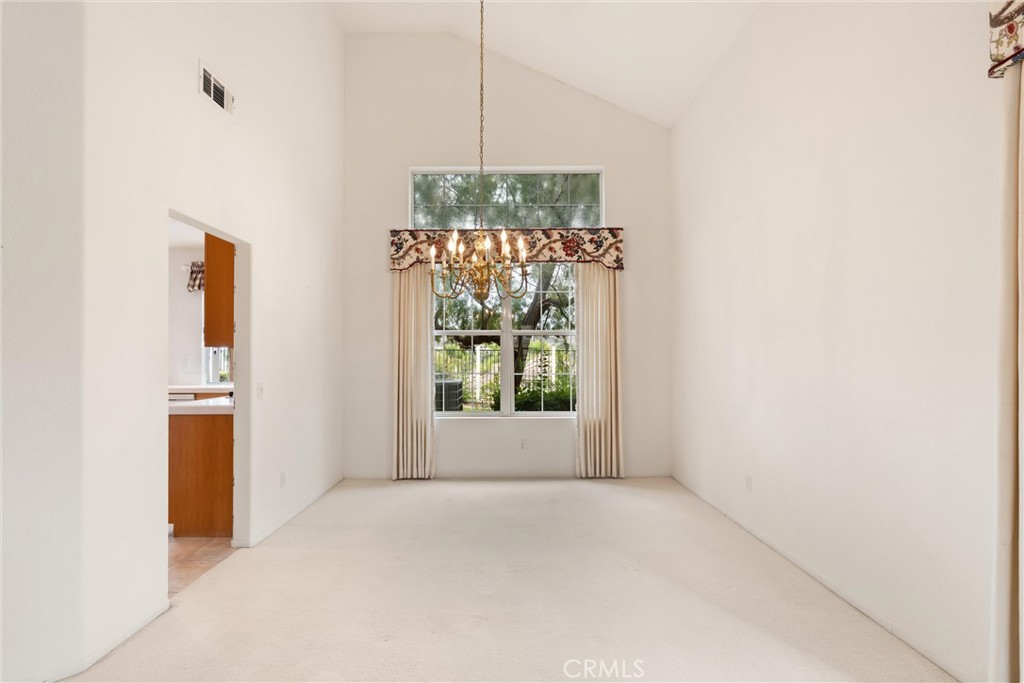 1912 Via Pimpollo Property Photo 12