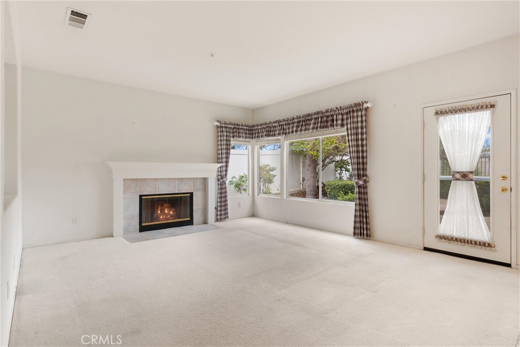 1912 Via Pimpollo Property Photo 14