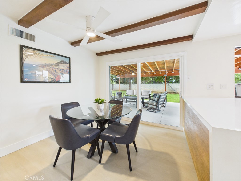 3030 N Butterfield Road Property Photo 15