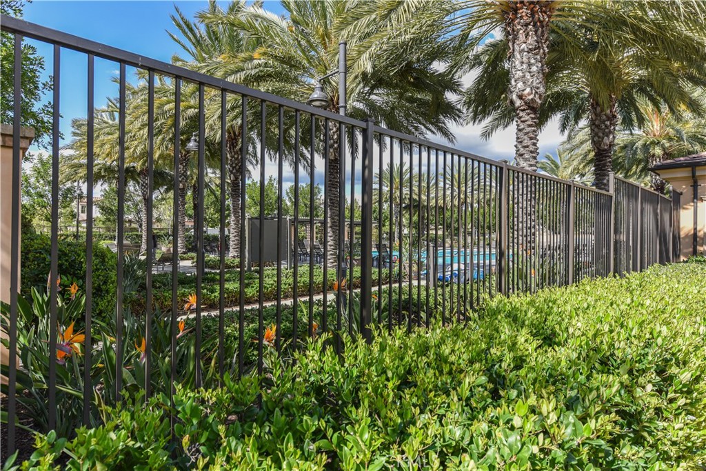 47 Mayfair Property Photo 30