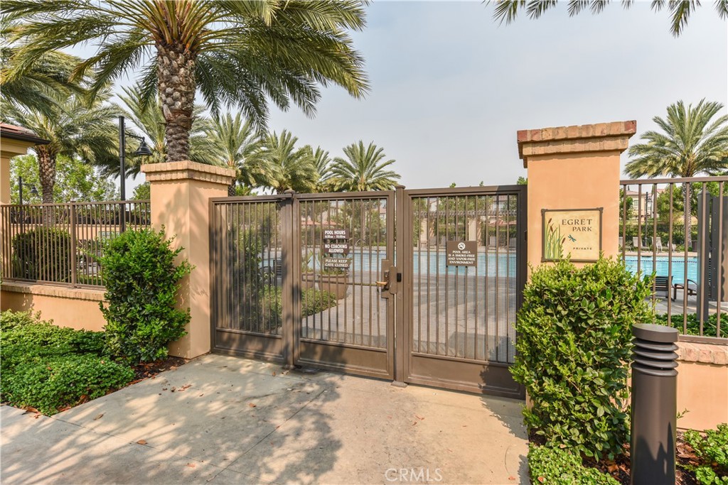 47 Mayfair Property Photo 35