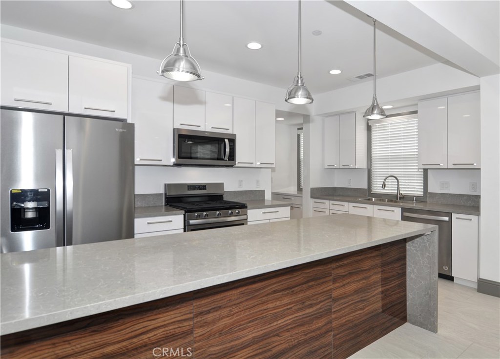13742 Utt Drive Property Photo 1