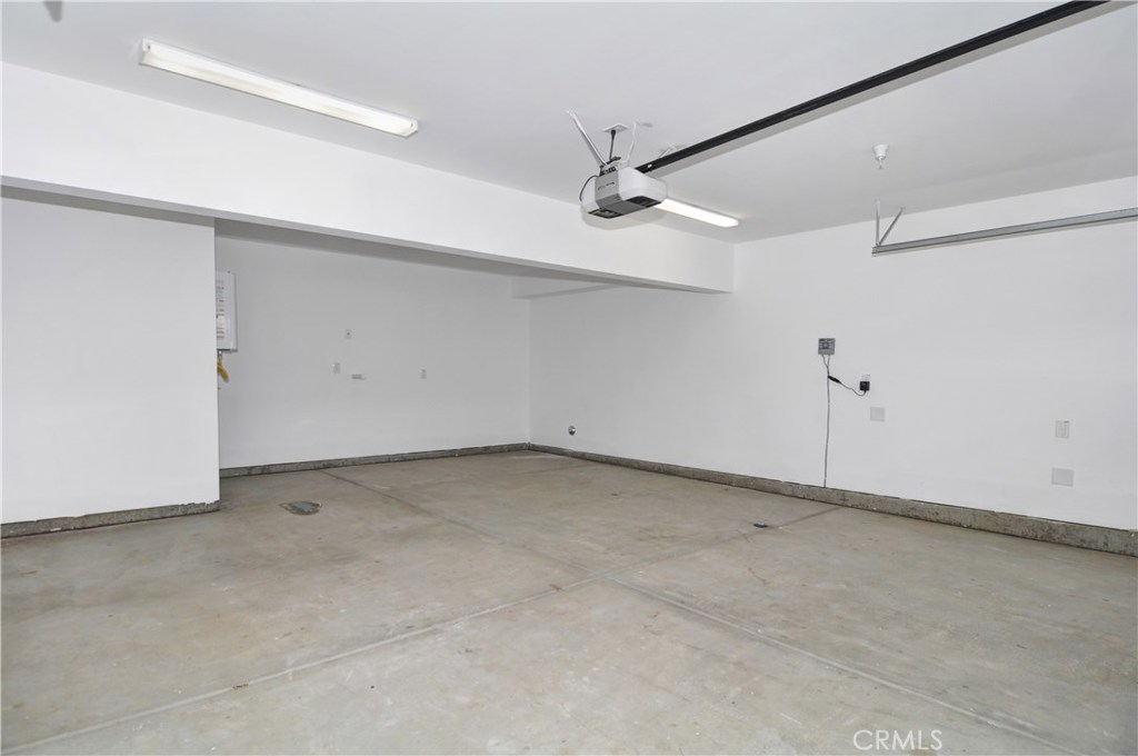 13742 Utt Drive Property Photo 27