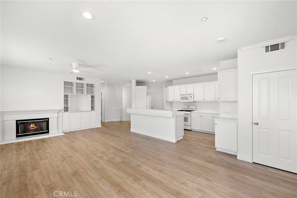 361 Summer Property Photo 2