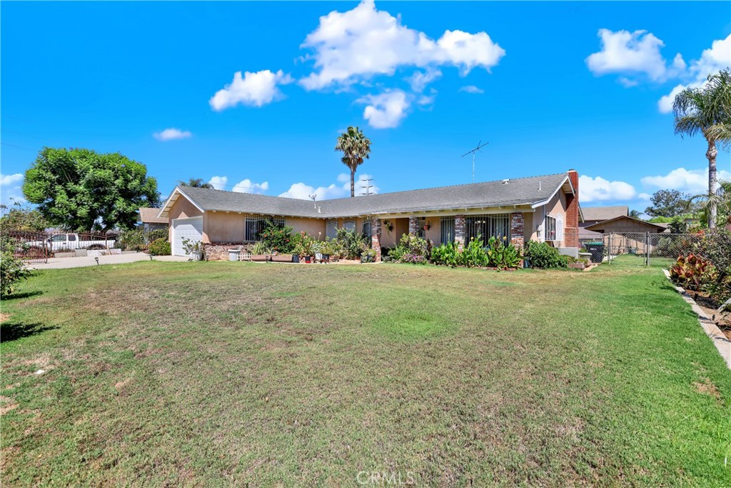 3949 Bluff Property Photo 10