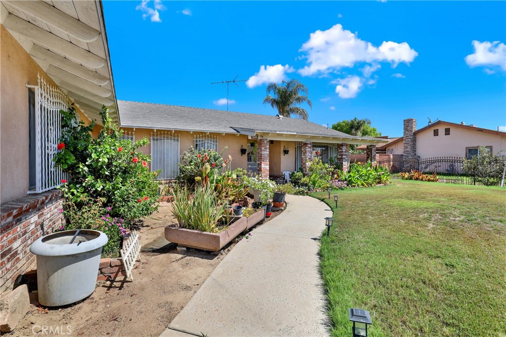 3949 Bluff Property Photo 11