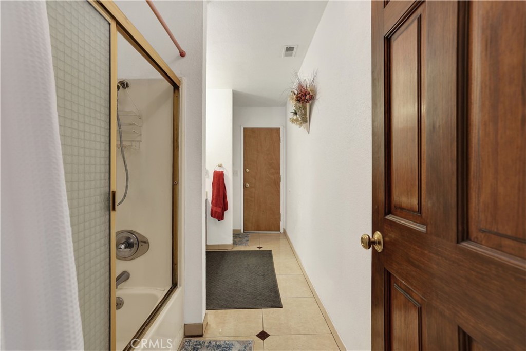 3949 Bluff Property Photo 22