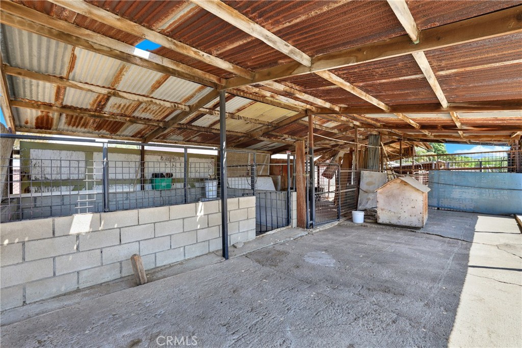 3949 Bluff Property Photo 41