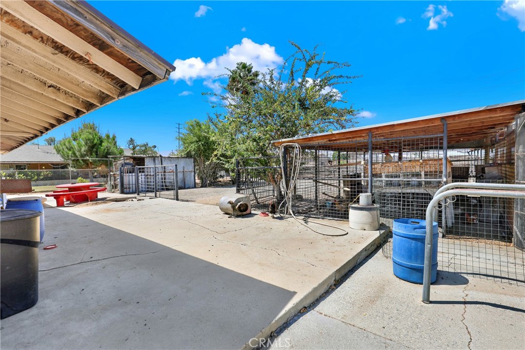 3949 Bluff Property Photo 42