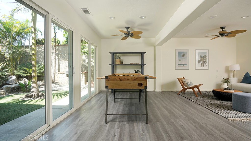 1709 Bolsa Property Photo 5