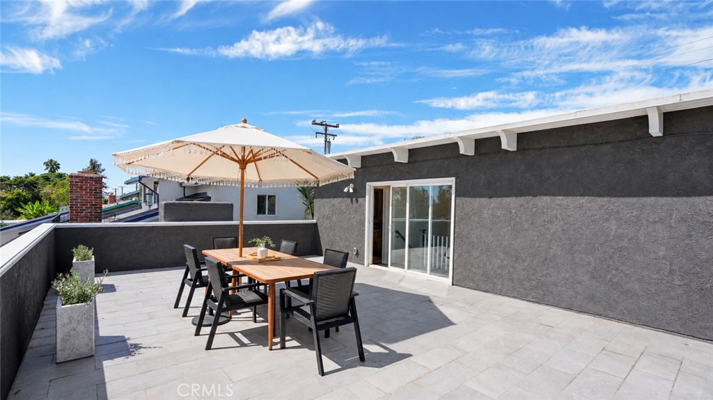 1709 Bolsa Property Photo 6